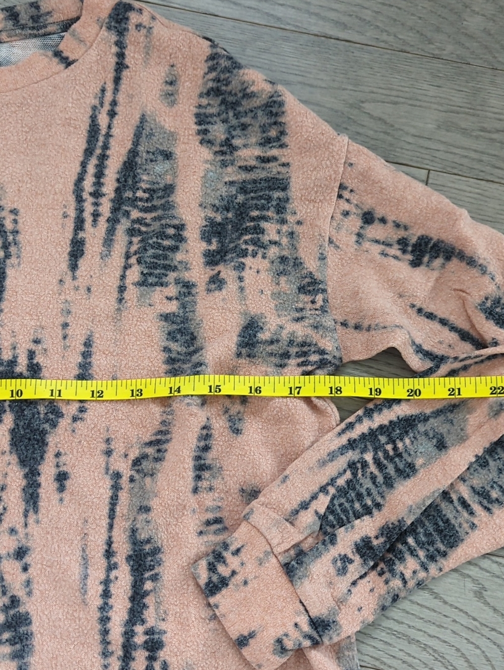 Women's Pink Tie-Dye Lounge Wear Set - Cozy Top & Jogger Pants -size Small - Picture 5 of 7